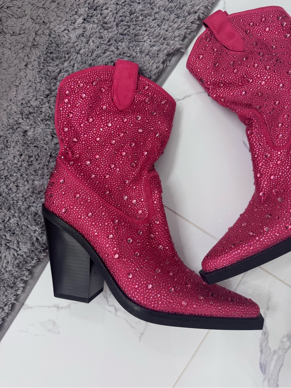 Pink Rhinestone Boots! - Picture 4 of 6